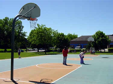 Beadle Greenway Basketball Court