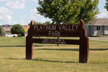 Platinum Valley Park Sign