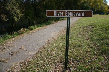 River Boulevard Greenway Trail Sign